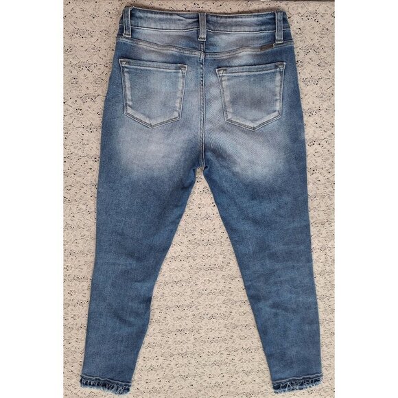 EUC KanCan Estilo Distressed Frayed Hem Blue Jeans-Size 9/28 - Picture 2 of 4